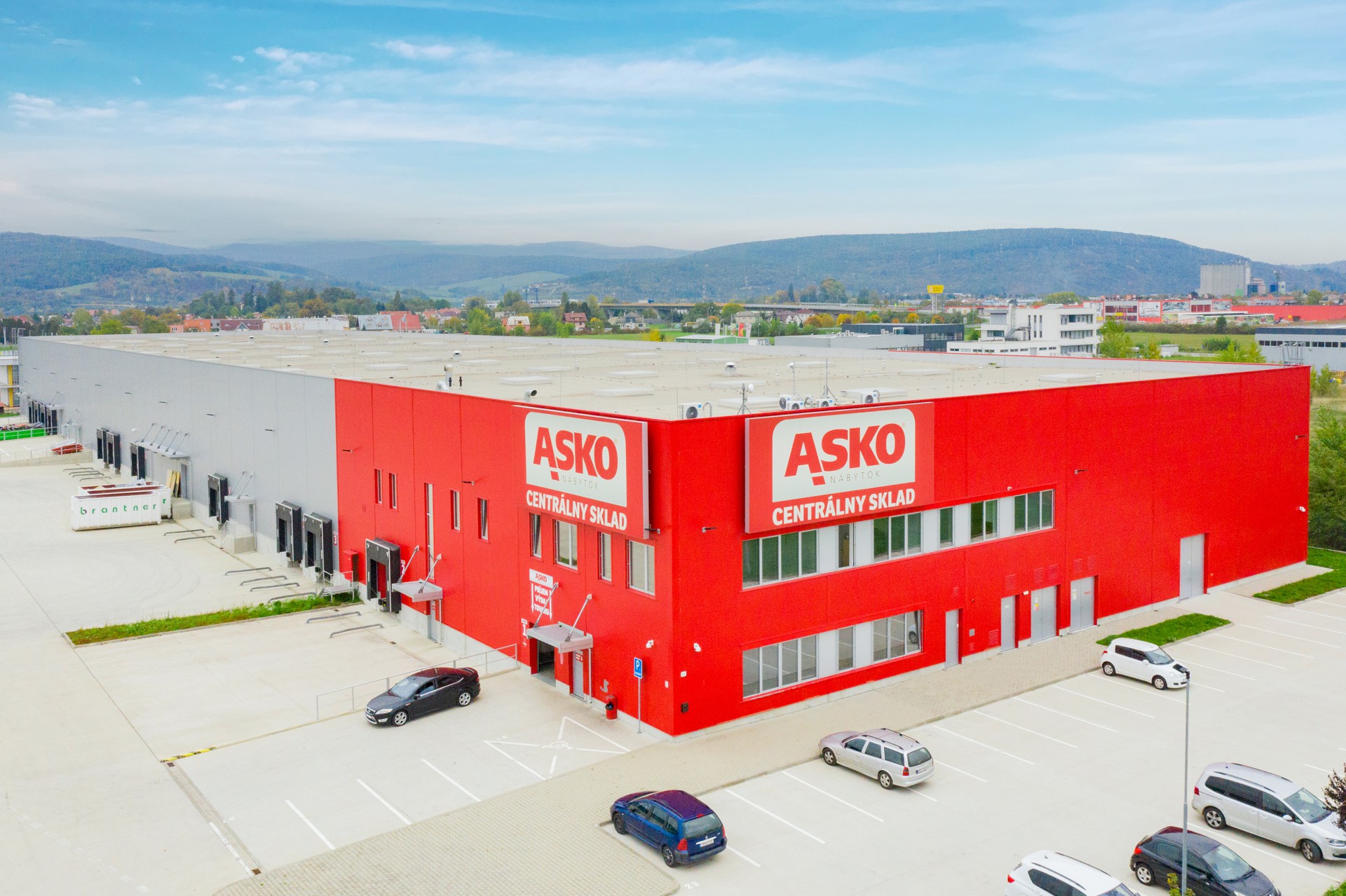 Construction of ASKO Logistics Hall in Trenčín